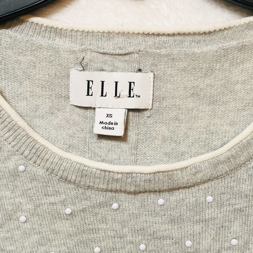 Elle Gray and White Dotted Long Sleeve Sweater Size XZ - Picture 3 of 6